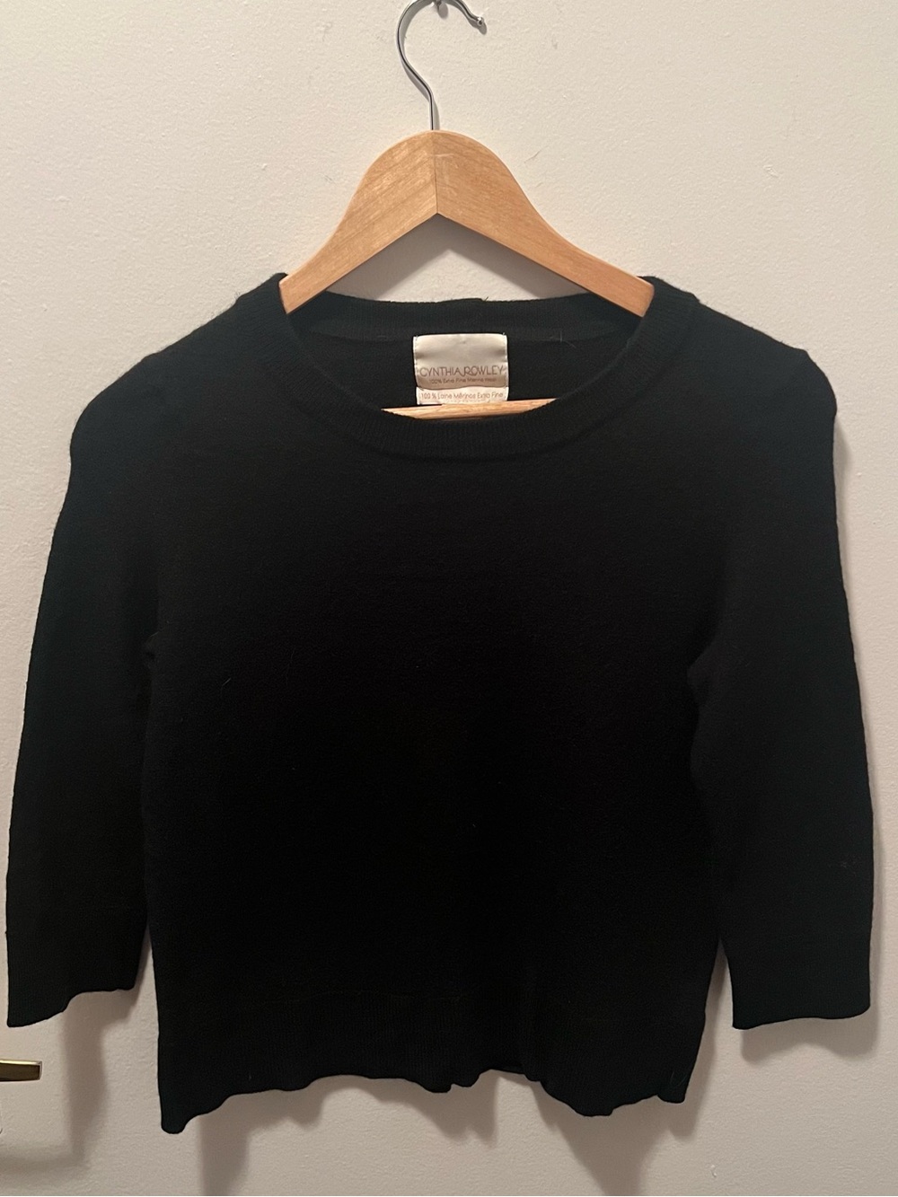 ✨ Cynthia Rowley Black 100% Extra Fine Merino Wool Button-Back Sweater